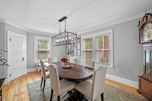 25 Lyman St, Beverly, MA 01915