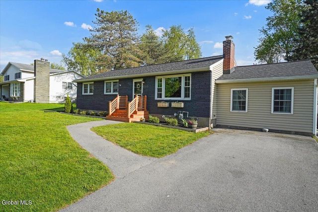 4 Wilson Drive, Glenville, NY 12302