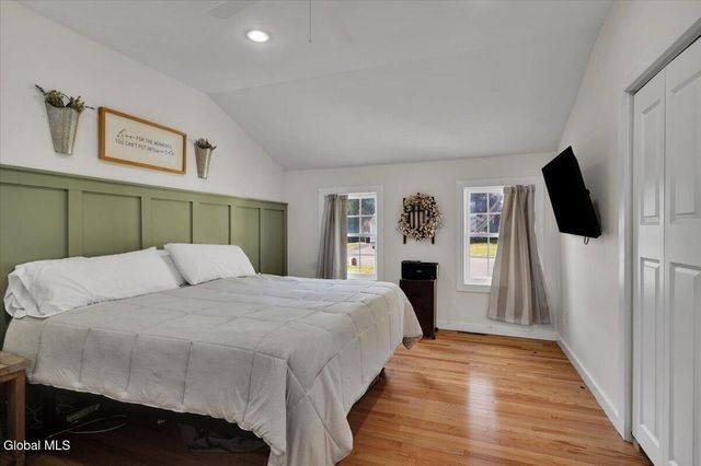 4 Wilson Drive, Glenville, NY 12302
