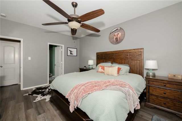 5265 Sagewood Drive, College Station, TX 77845