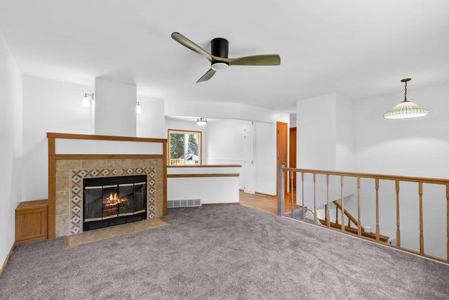 30012 Meadow DRIVE, Burlington, WI 53105