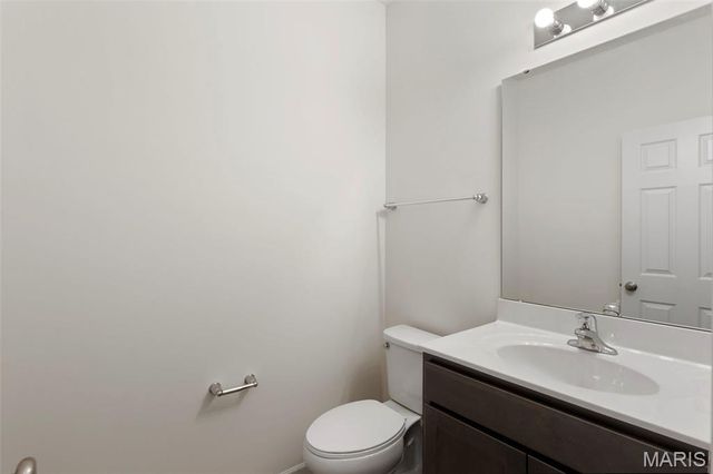 15 Bluestem Court, Lake St Louis, MO 63367