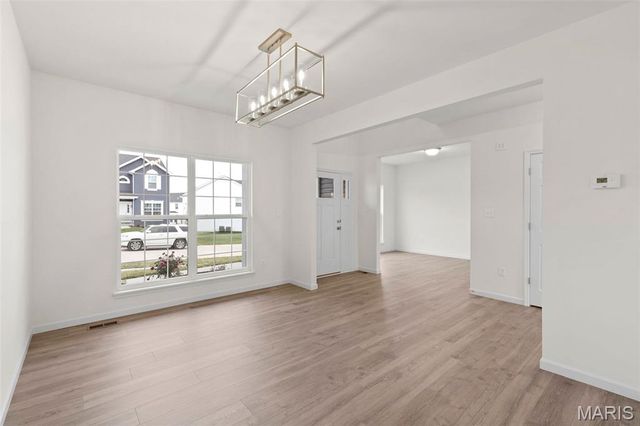 15 Bluestem Court, Lake St Louis, MO 63367