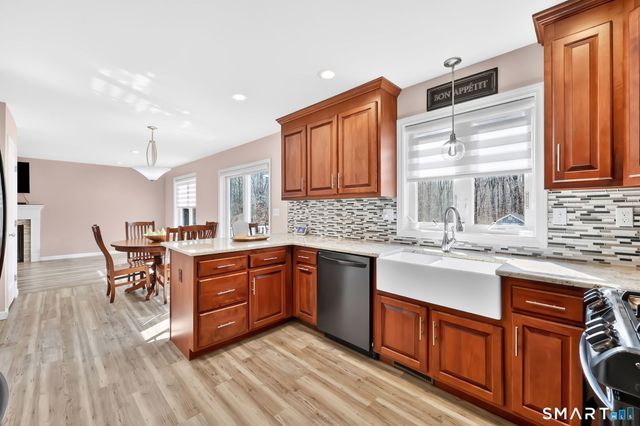 36 Daniel Drive, Colchester, CT 06415