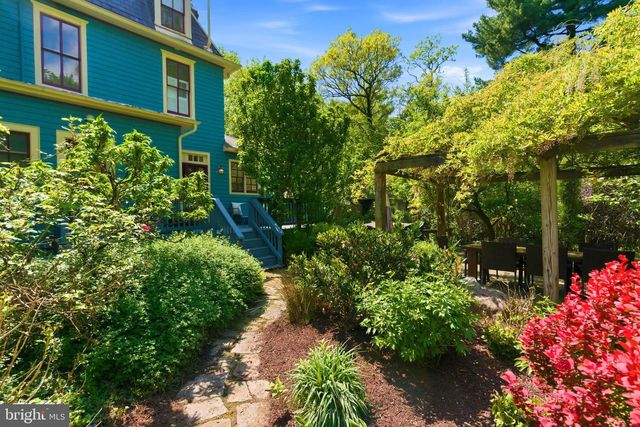 1102 EDGEVALE RD, Silver Spring, MD 20910