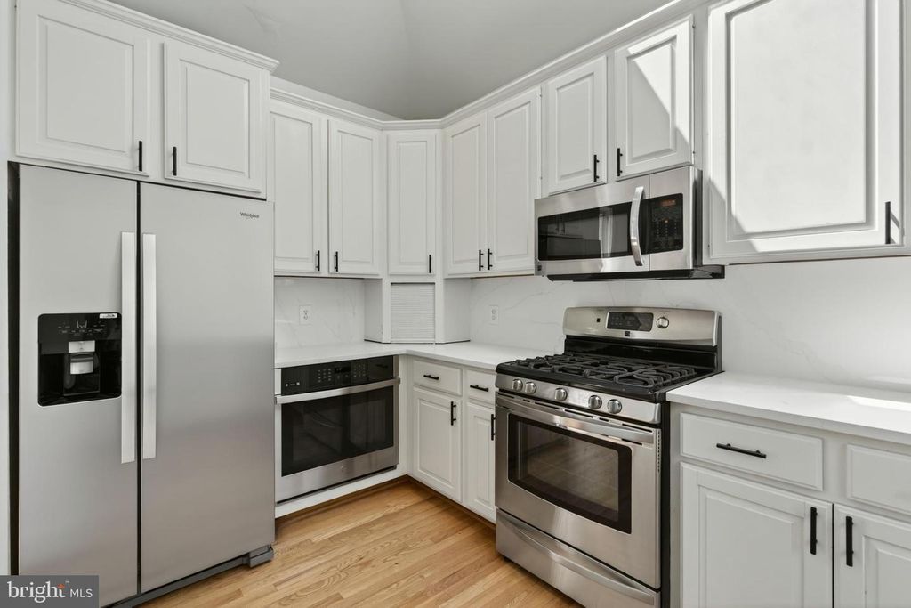 Image 30 of property listing at 1102 EDGEVALE RD, Silver Spring, MD 20910