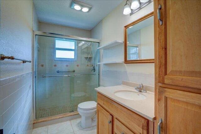 1590 SW 13th Terrace, Boynton Beach, FL 33426