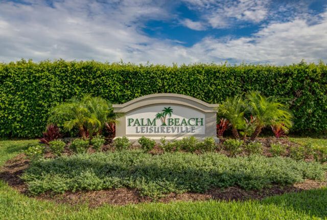 1590 SW 13th Terrace, Boynton Beach, FL 33426