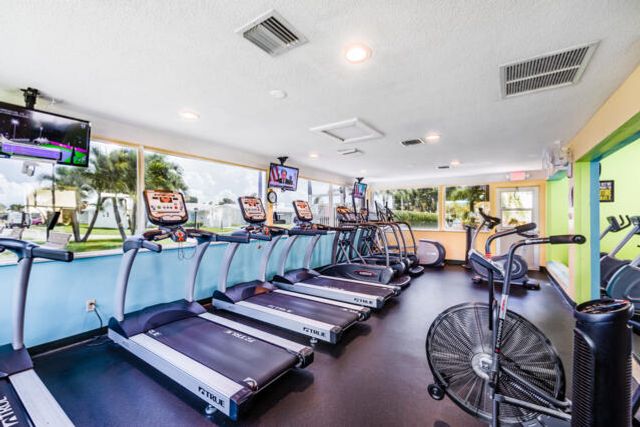 1590 SW 13th Terrace, Boynton Beach, FL 33426
