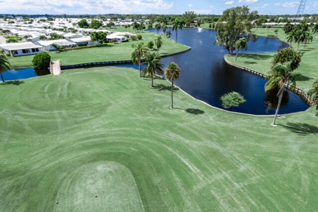 1590 SW 13th Terrace, Boynton Beach, FL 33426
