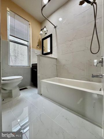 2450 S AMERICAN ST, Philadelphia, PA 19148