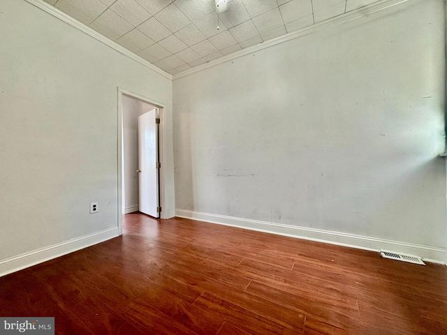 2450 S AMERICAN ST, Philadelphia, PA 19148