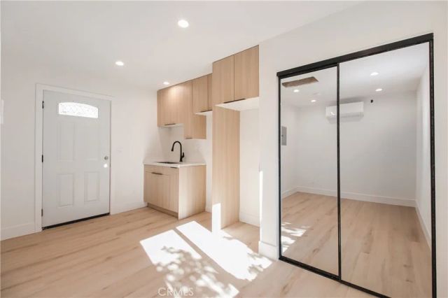 10835 Parr, Sunland, CA 91040