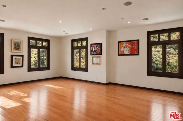 28305 Via Acero Street, Malibu, CA 90265