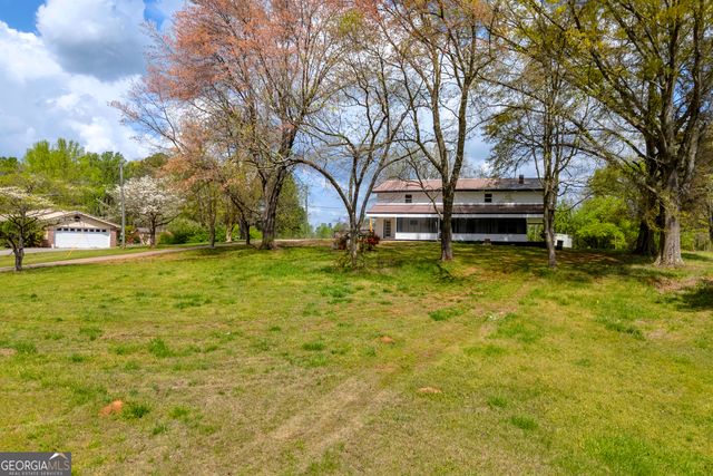 8606 Holly Springs Road, Maysville, GA 30558