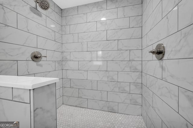 8606 Holly Springs Road, Maysville, GA 30558
