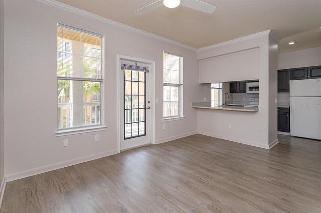 860 N ORANGE AVENUE 243, Orlando, FL 32801