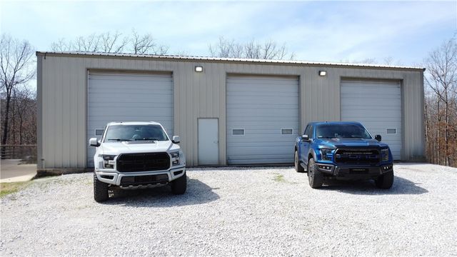 11580 Upland Way, Gravette, AR 72736