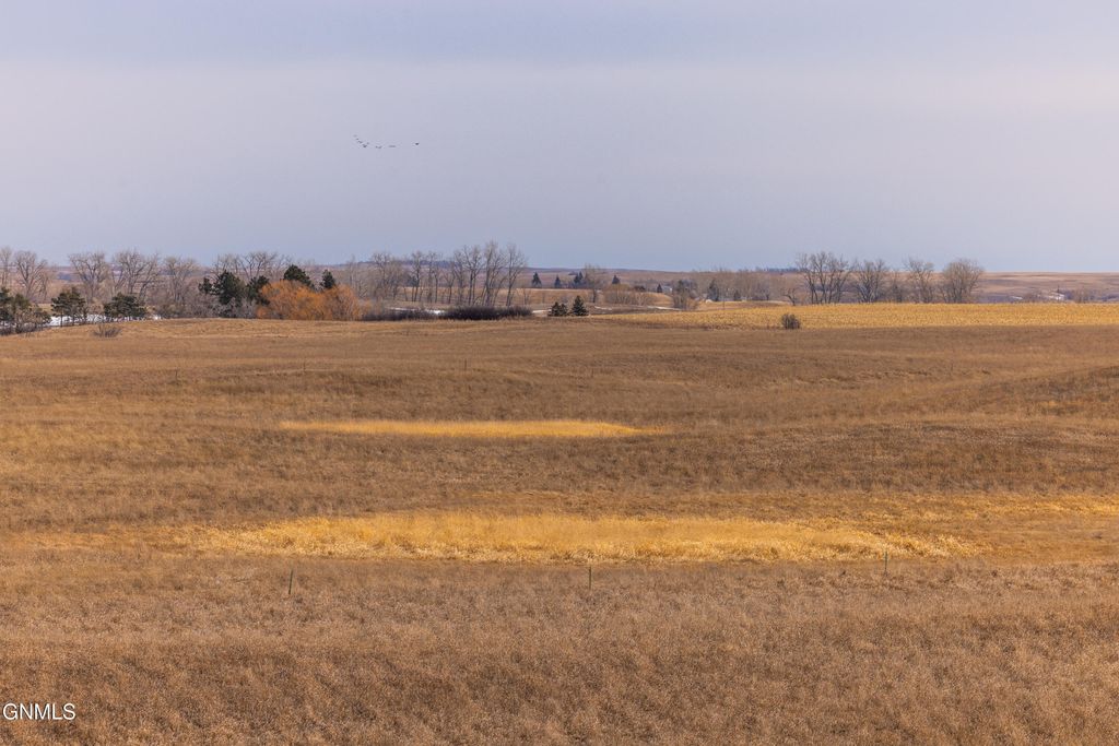 1587 18th Ave Nw Parcel 3, Turtle Lake, ND 58575 photo 4