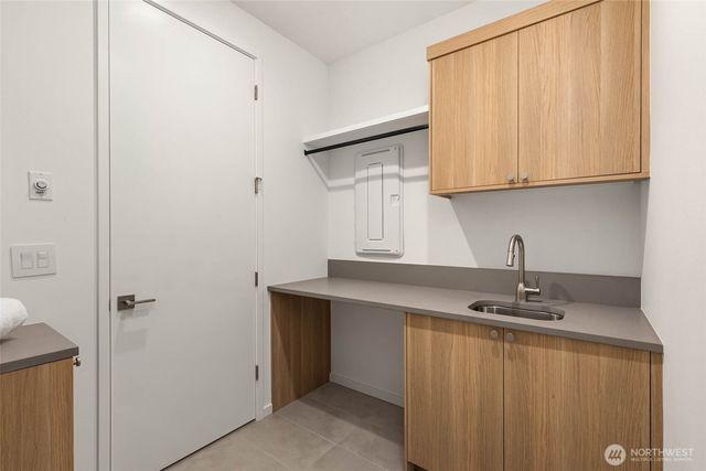 7506 18th Avenue NW, Seattle, WA 98117