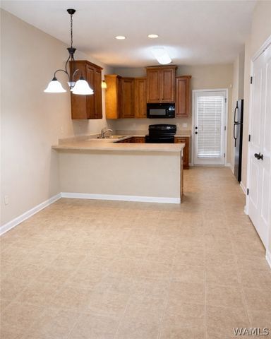 6717 Covington Villas Lane, Tuscaloosa, AL 35405