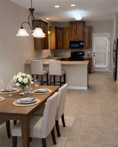 6717 Covington Villas Lane, Tuscaloosa, AL 35405