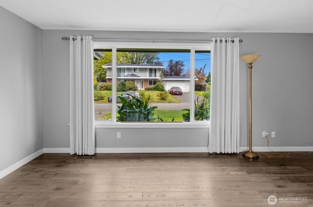 2419 SW 307th Street, Federal Way, WA 98023