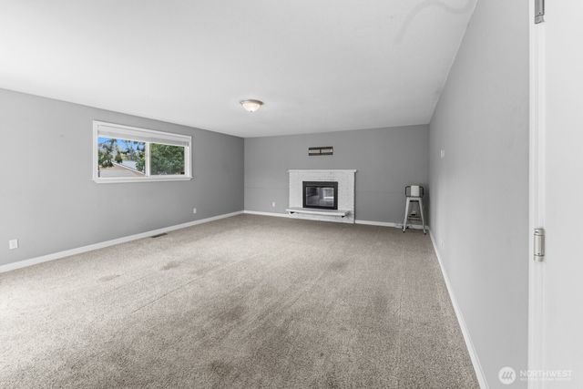 2419 SW 307th Street, Federal Way, WA 98023