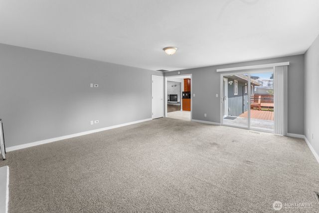 2419 SW 307th Street, Federal Way, WA 98023