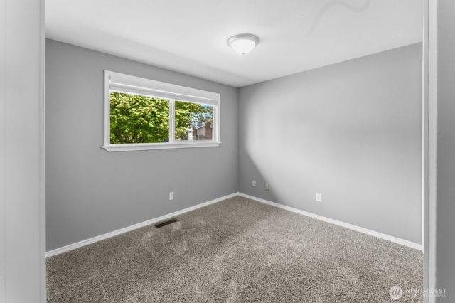 2419 SW 307th Street, Federal Way, WA 98023