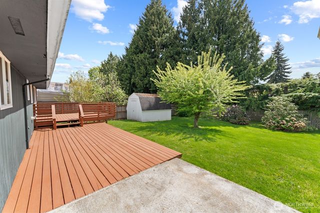 2419 SW 307th Street, Federal Way, WA 98023