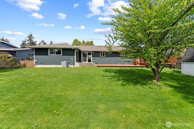 2419 SW 307th Street, Federal Way, WA 98023