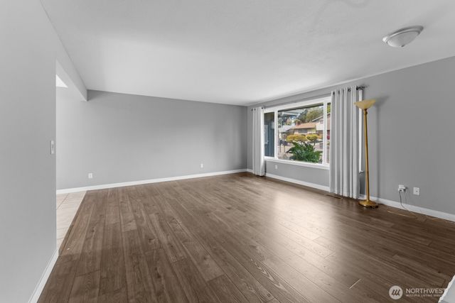 2419 SW 307th Street, Federal Way, WA 98023