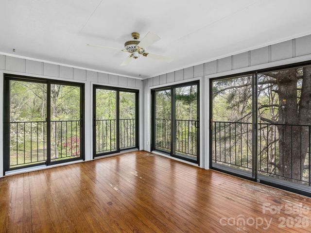140 Meadowlark Drive, Tryon, NC 28782