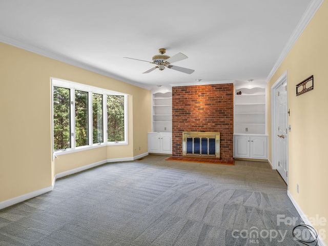 140 Meadowlark Drive, Tryon, NC 28782
