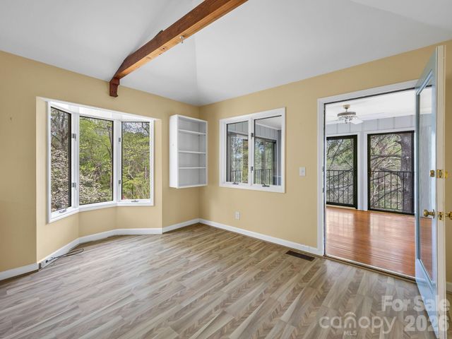 140 Meadowlark Drive, Tryon, NC 28782