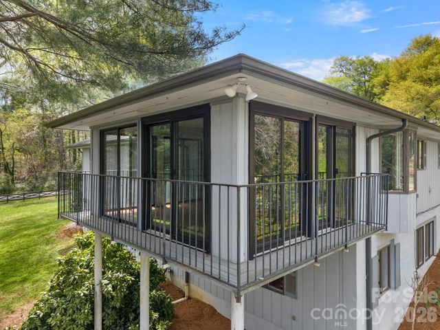 140 Meadowlark Drive, Tryon, NC 28782
