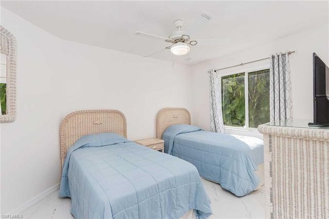 2308 SE 27th ST, Cape Coral, FL 33904