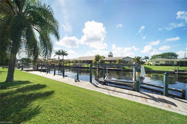 2308 SE 27th ST, Cape Coral, FL 33904