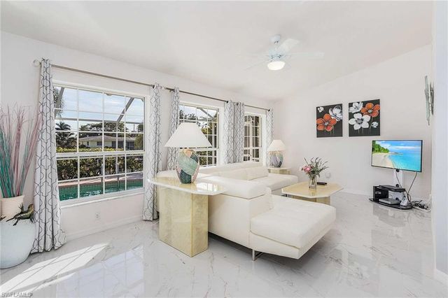 2308 SE 27th ST, Cape Coral, FL 33904