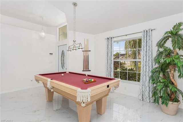 2308 SE 27th ST, Cape Coral, FL 33904