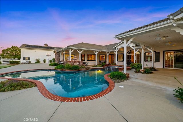 25016 Trilogy Trail, Murrieta, CA 92562