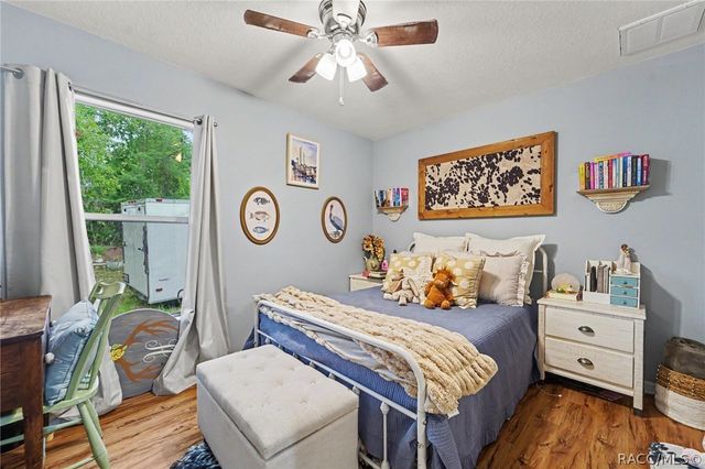 1210 W Fan Drive, Citrus Springs, FL 34434