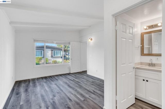 29330 Middleborough Way, Hayward, CA 94544