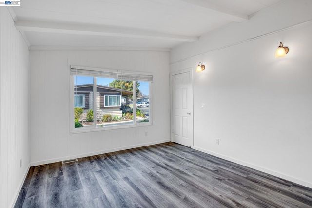 29330 Middleborough Way, Hayward, CA 94544