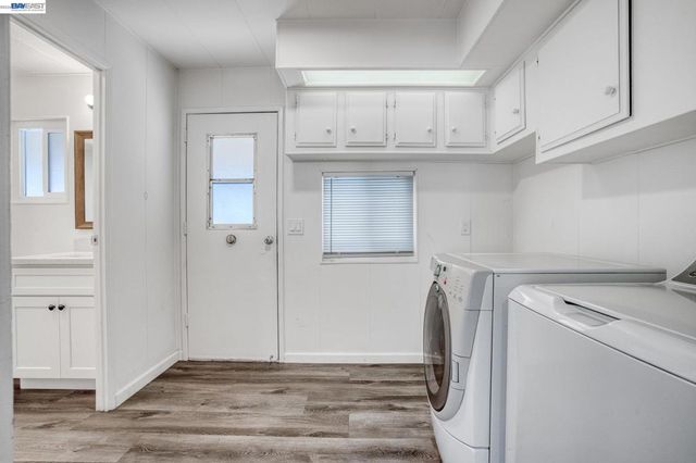 29330 Middleborough Way, Hayward, CA 94544