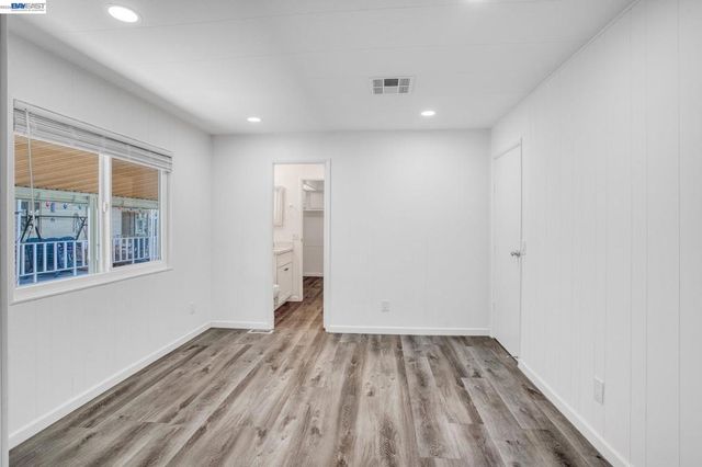 29330 Middleborough Way, Hayward, CA 94544