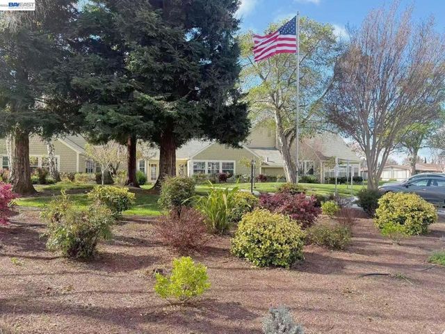 29330 Middleborough Way, Hayward, CA 94544