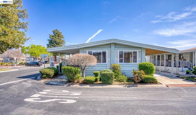 29330 Middleborough Way, Hayward, CA 94544