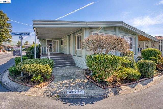 29330 Middleborough Way, Hayward, CA 94544